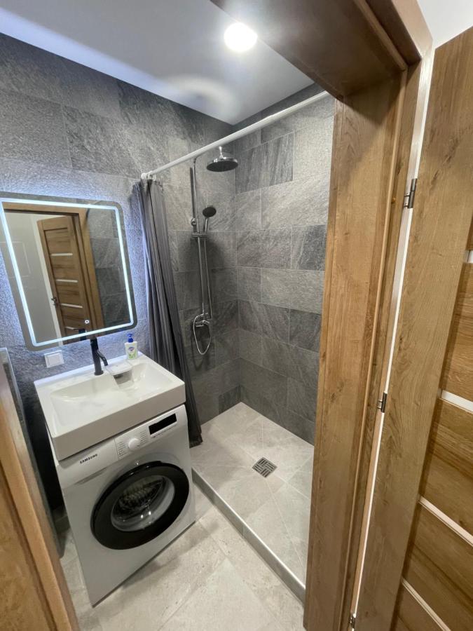 Airport Apartment 14 Self Check-In Free Parking Vilnius Bagian luar foto